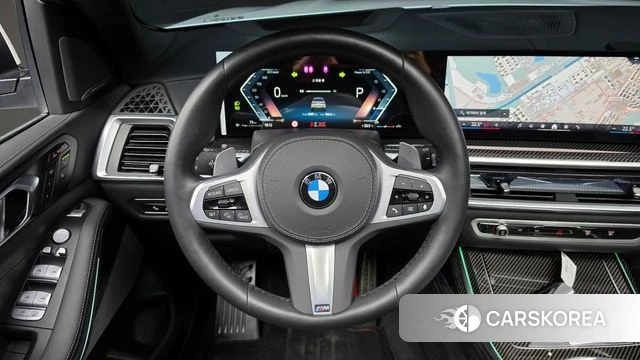 BMW X7 (G07) 2025 Белый из Кореи, фото 2