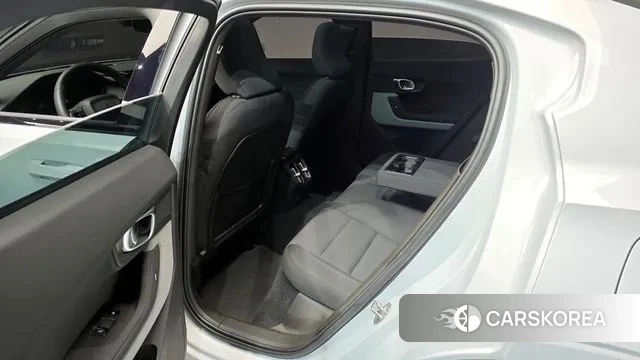 Polestar Polestar 2 2022 Белый из Кореи, фото 2