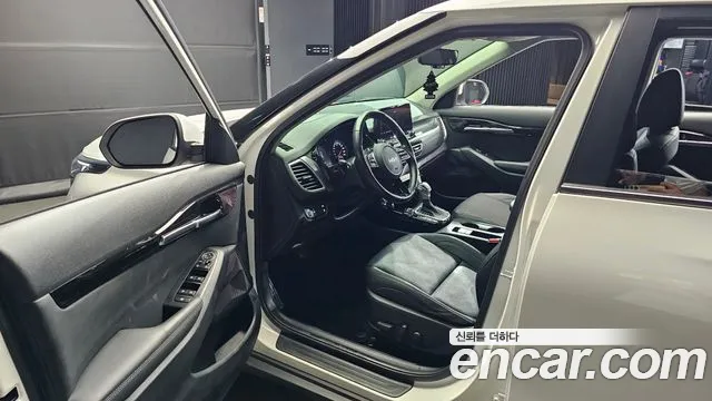 Kia Seltos 2022 Белый из Кореи, фото 2