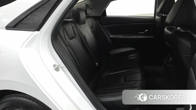 Hyundai Avante (CN7) 2021 Белый из Кореи, фото 2