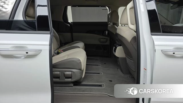 Kia The New Carnival 4th Generation 2024 Белый из Кореи, фото 2