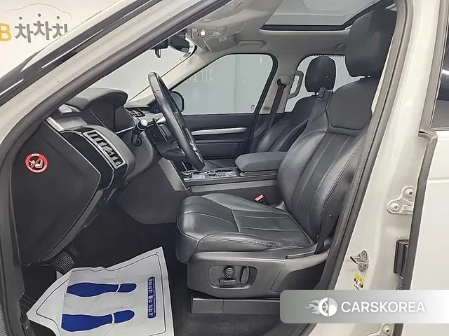 Land Rover Discovery 5 2020 Белый из Кореи, фото 2