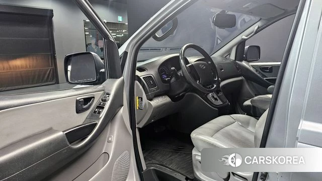 Hyundai The New Grand Starex 2019 Серебряный из Кореи, фото 2