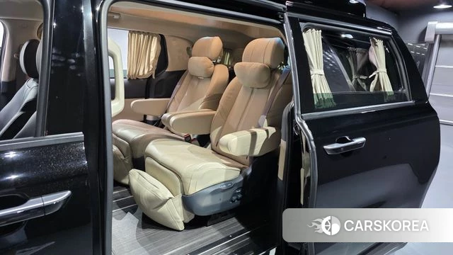 Kia Carnival 4th generation 2022 Черный из Кореи, фото 2