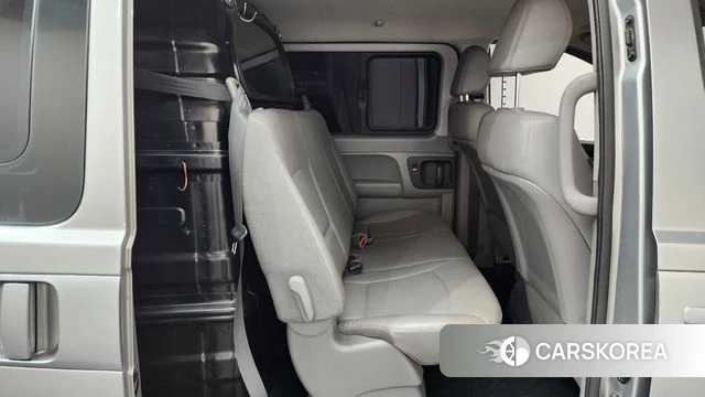 Hyundai The New Grand Starex 2018 Серебристо-серый из Кореи, фото 2