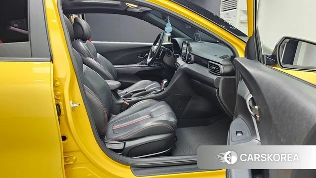 Hyundai Veloster (JS) 2018 Желтый из Кореи, фото 2