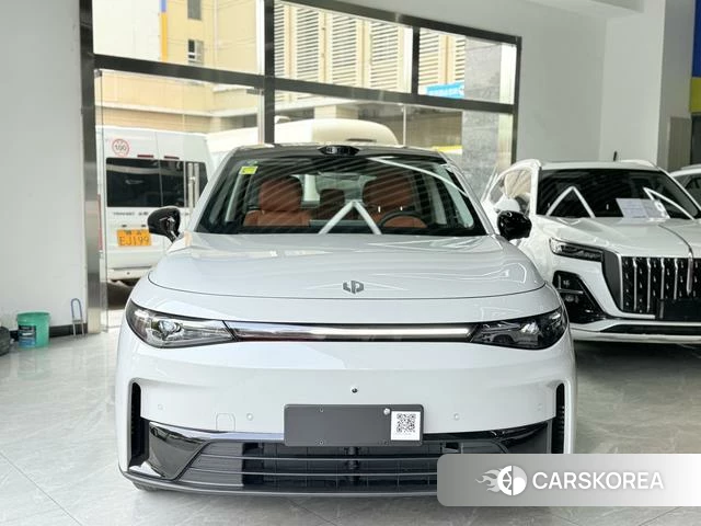 Zero-running car Zero run C10 2026 Белый из Китая, фото 2