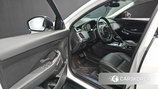 Jaguar E-PACE 2020 Белый из Кореи, фото 2