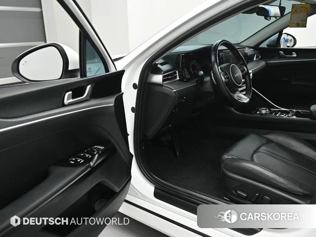 Kia K5 3rd generation 2022 Белый из Кореи, фото 2