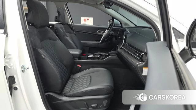 Kia Sportage 5th Generation Hybrid 2021 Белый из Кореи, фото 2