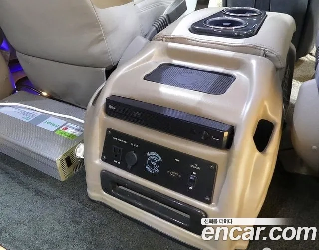 Chevrolet Express Van 2021 Белый из Кореи, фото 2