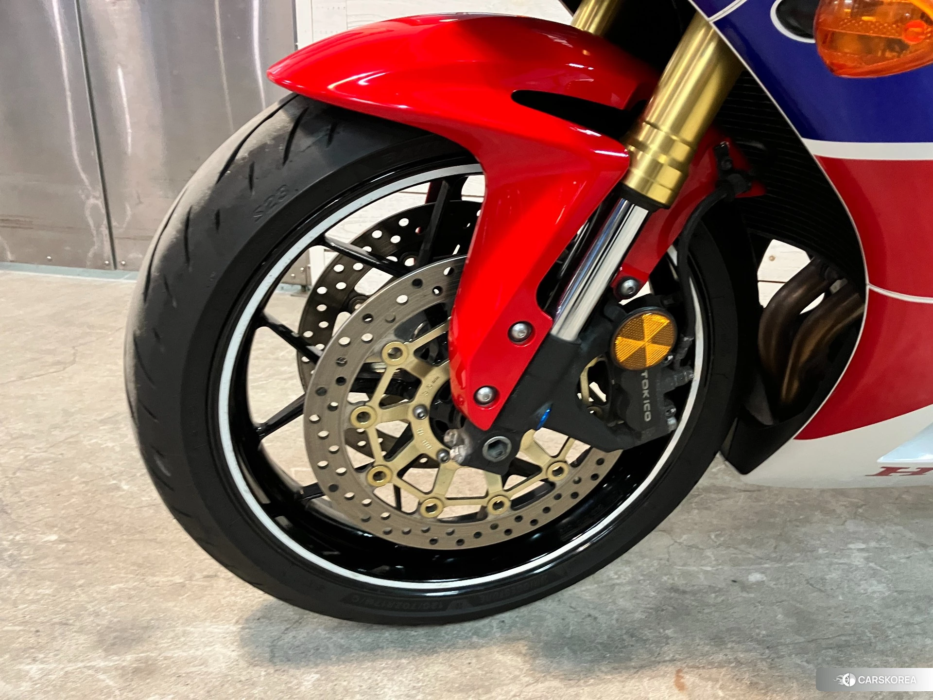 Проданный Honda CBR600RR id 4184829 из Японии, фото 3