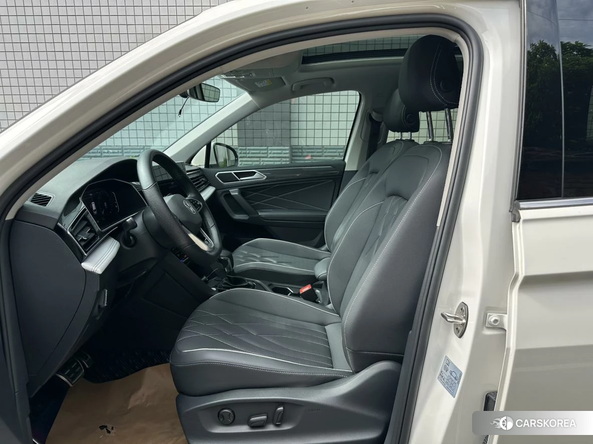 Volkswagen Tiguan L 2021 Белый из Китая, фото 2
