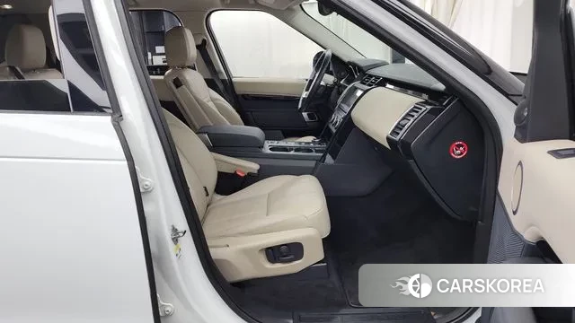 Land Rover Discovery 5 2019 Белый из Кореи, фото 2