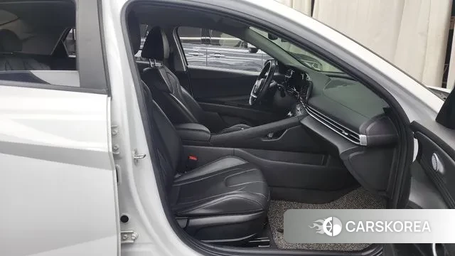 Hyundai Avante (CN7) 2021 Белый из Кореи, фото 2