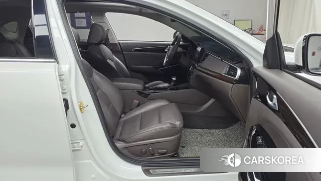 Kia Come New K7 2018 Белый из Кореи, фото 2