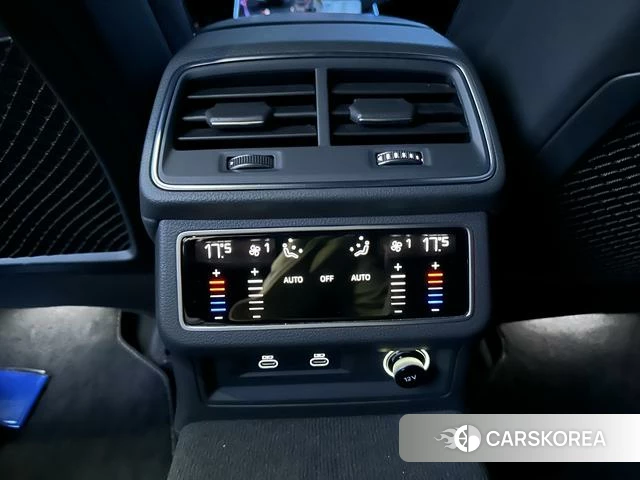 Audi A6L 2023 Черный из Китая, фото 2