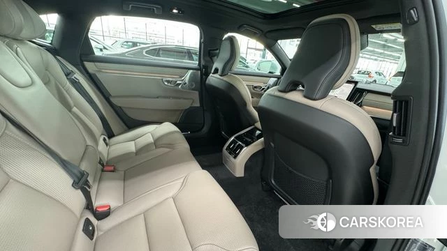 Volvo S90 2026 Белый из Кореи, фото 2