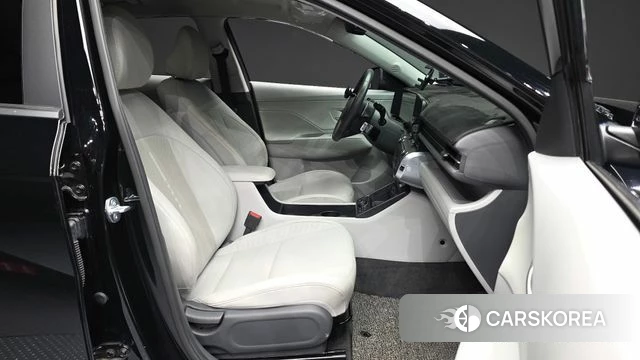 Hyundai Kona (SX2) 2023 Черный из Кореи, фото 2