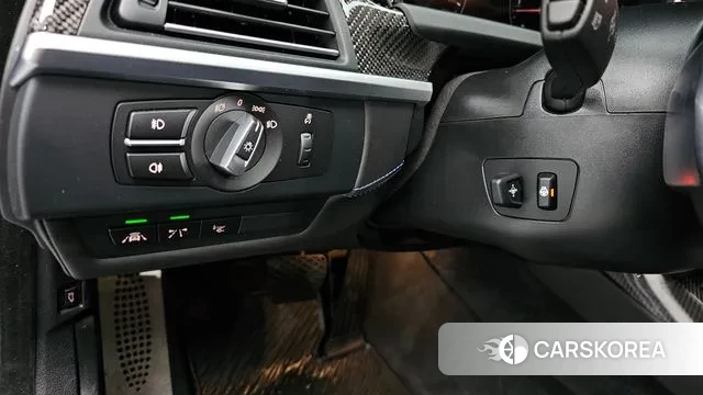 BMW 6 Series (F12) 2018 Черный из Кореи, фото 2