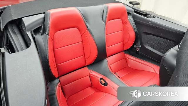 Ford Mustang 2022 Красный из Кореи, фото 2