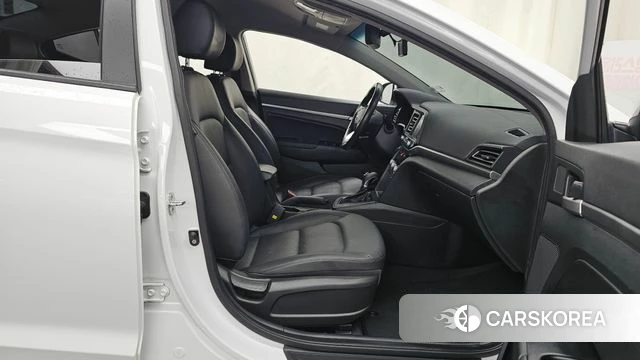 Hyundai The New Avante AD 2019 Белый из Кореи, фото 2