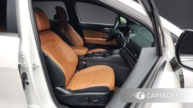 Kia Sportage 5th Generation Hybrid 2022 Белый из Кореи, фото 2