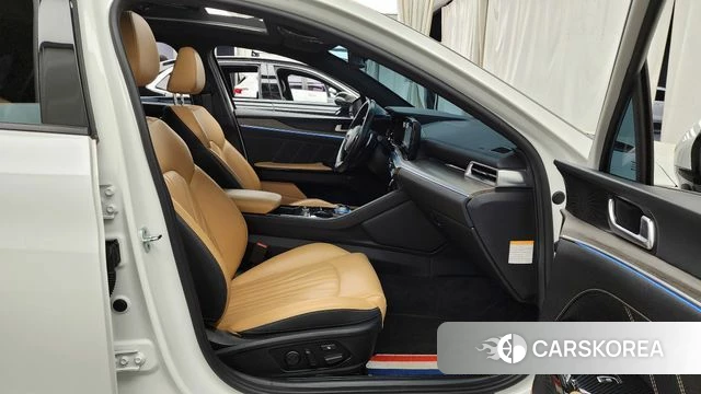 Kia K5 Hybrid 3rd Generation 2022 Белый из Кореи, фото 2