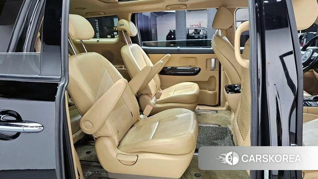 Kia All New Carnival 2018 Черный из Кореи, фото 2