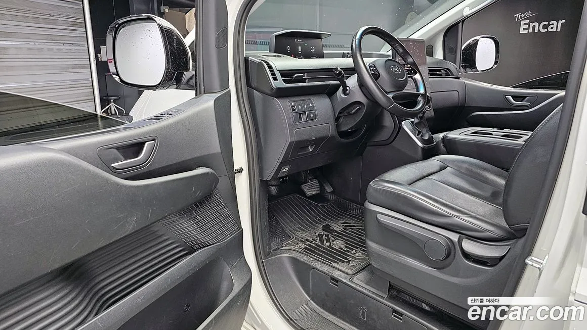 Hyundai Staria 2021 Белый из Кореи, фото 2