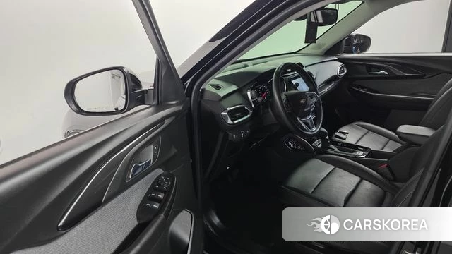 Chevrolet (GM Daewoo) Trailblazer 2021 Черный из Кореи, фото 2