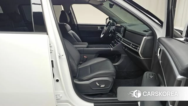 Hyundai Santa Fe (MX5) 2023 Белый из Кореи, фото 2