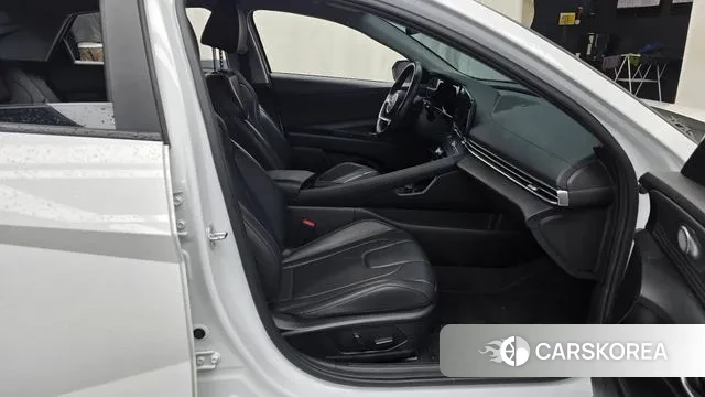 Hyundai Avante (CN7) 2022 Белый из Кореи, фото 2