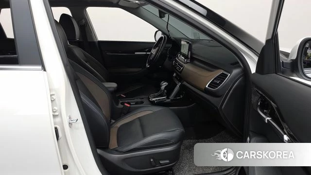 Kia Seltos 2020 Белый из Кореи, фото 2