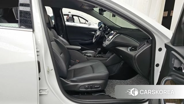 Chevrolet (GM Daewoo) The New Malibu 2019 Белый из Кореи, фото 2