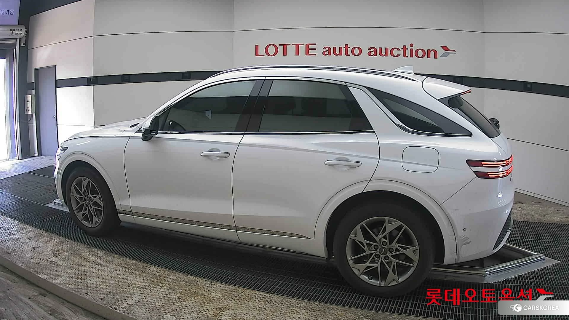 Hyundai GV70 2021 Белый из Кореи, фото 2