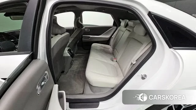 Hyundai Ionic 6 2022 Белый из Кореи, фото 2