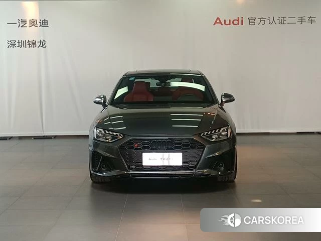 Audi S4 2025 Темно-серый из Китая, фото 2