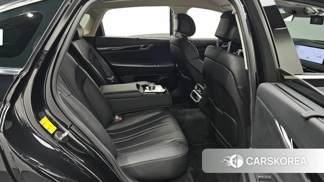 Genesis G80 (RG3) 2026 Черный из Кореи, фото 2