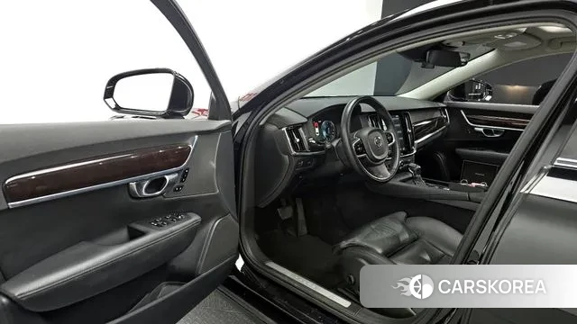 Volvo S90 2018 Черный из Кореи, фото 2