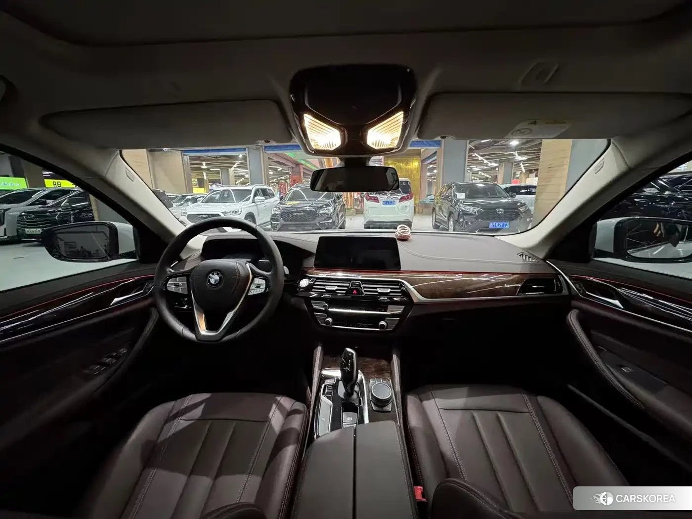 BMW 5 series 2020 Белый из Китая, фото 2