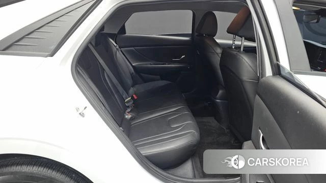 Hyundai Avante (CN7) 2021 Белый из Кореи, фото 2