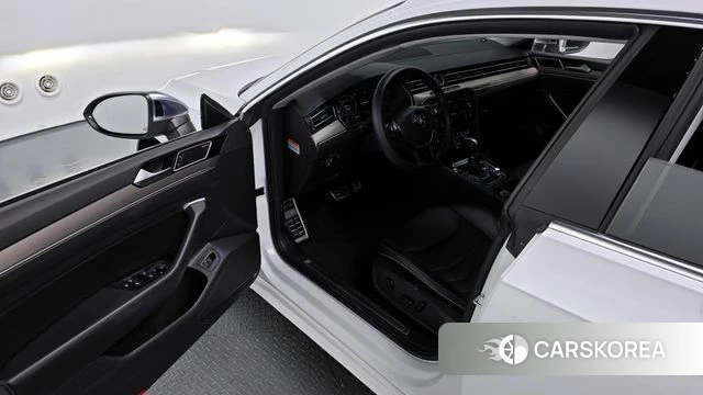 Volkswagen Arteon 2019 Белый из Кореи, фото 2