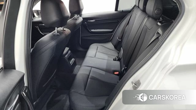 BMW 1 Series (F20) 2019 Белый из Кореи, фото 2