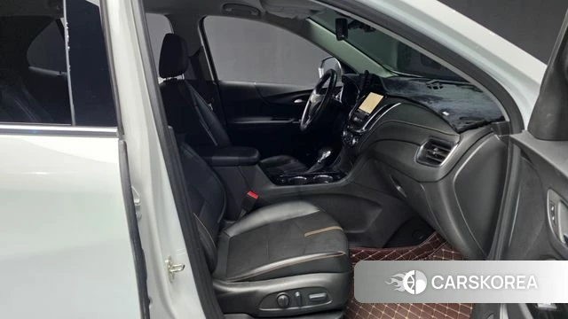 Chevrolet (GM Daewoo) The New Equinox 2022 Белый из Кореи, фото 2