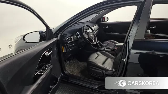 Kia Niro 2018 Синий из Кореи, фото 2