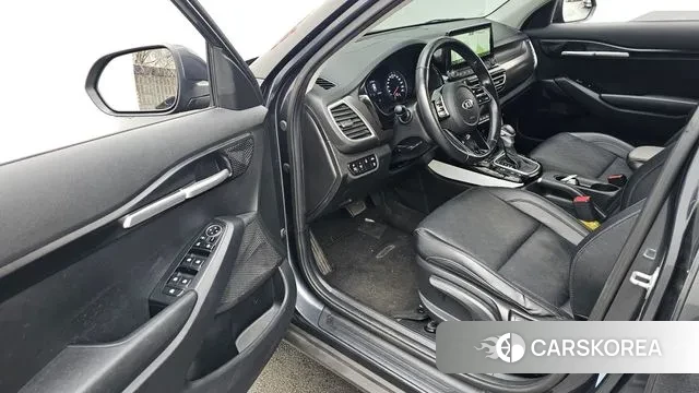 Kia Seltos 2020 Серый из Кореи, фото 2