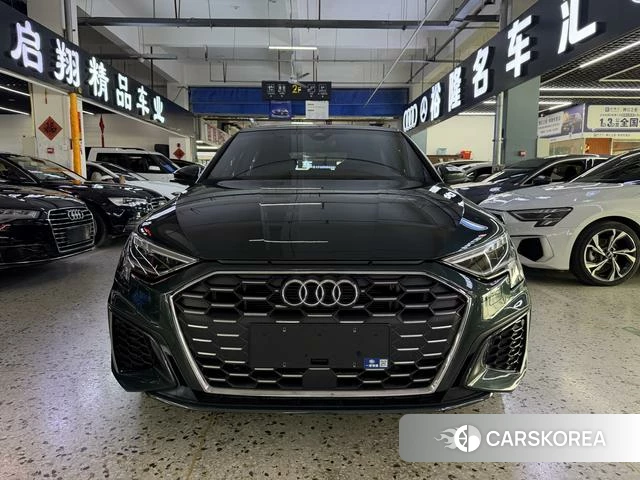 Audi A3 2023 Зеленый из Китая, фото 2