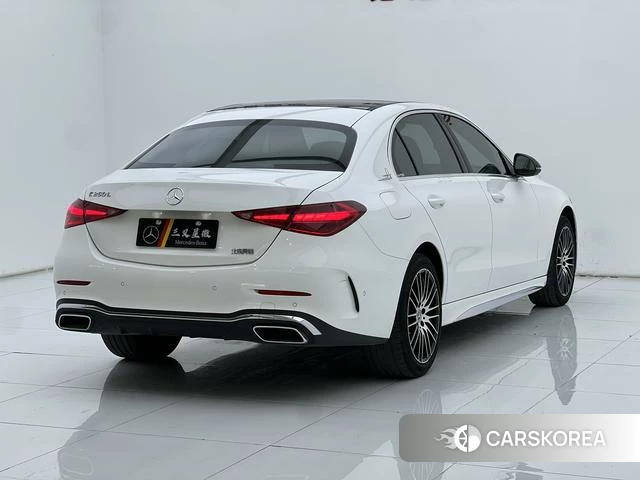Mercedes-Benz Class C 2022 Белый из Китая, фото 2