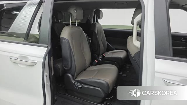 Kia The New Carnival 4th Generation 2024 Белый из Кореи, фото 2